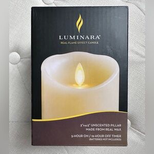 NWT Luminara Ivory 3’ x 4.5” Real-Flame Effect unscented Candle